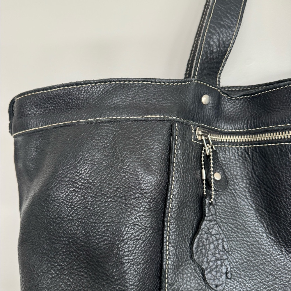 Roots Black Leather Tote Bag with front slit pocket. - Picture 4 of 7